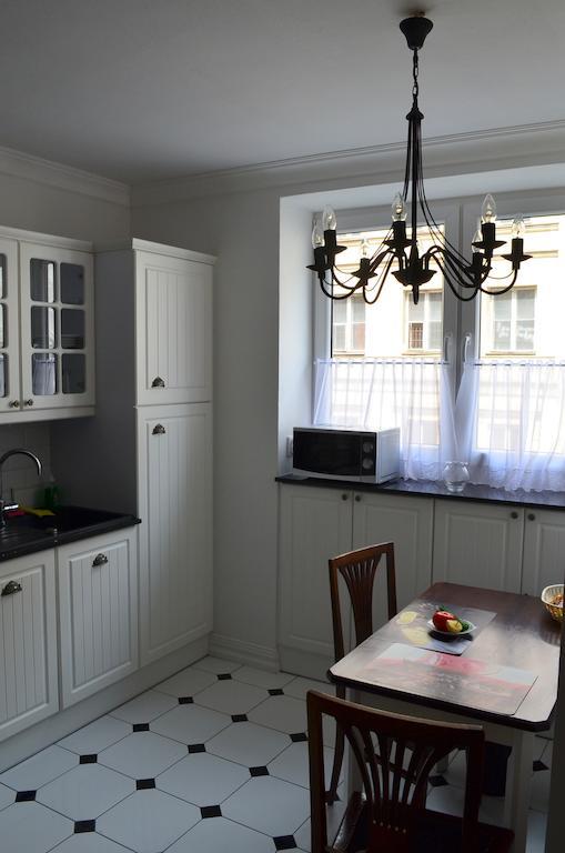 Apartament Orchidea Centrum Варшава Екстериор снимка