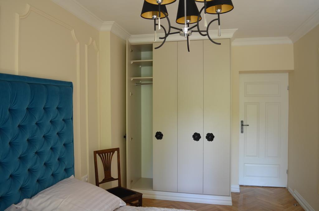 Apartament Orchidea Centrum Варшава Стая снимка