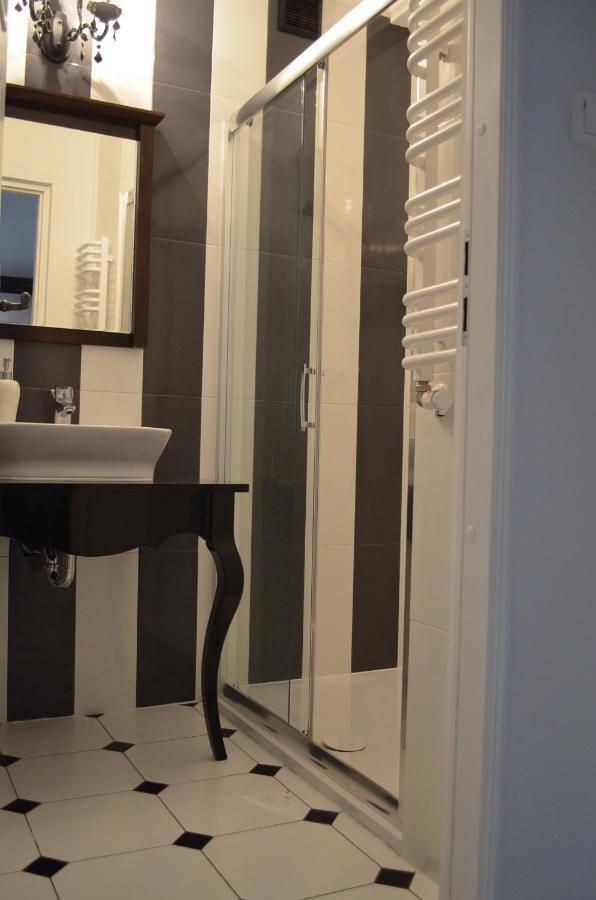 Apartament Orchidea Centrum Варшава Екстериор снимка